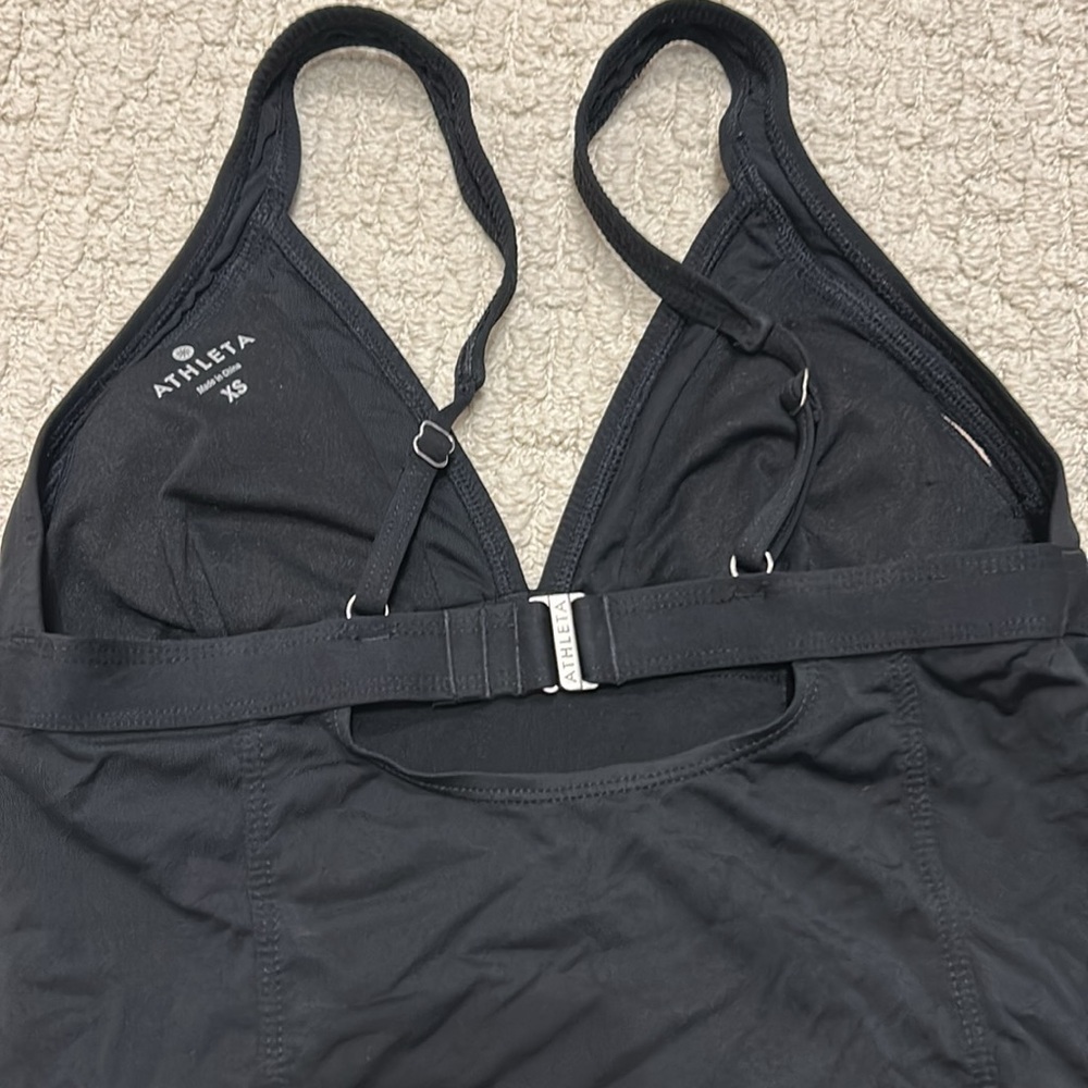Athleta bathing suit top! - Picture 5 of 7